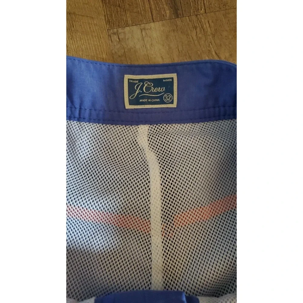 J. Crew Men's Size 32 Board Shorts Swim Trunks Blue Red Striped Mesh Lined